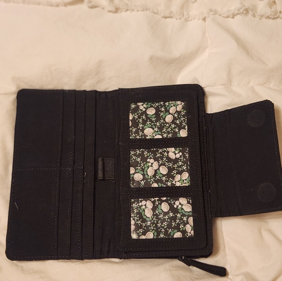 Vera Bradley Black Quilted Wallet - Picture 2 of 6